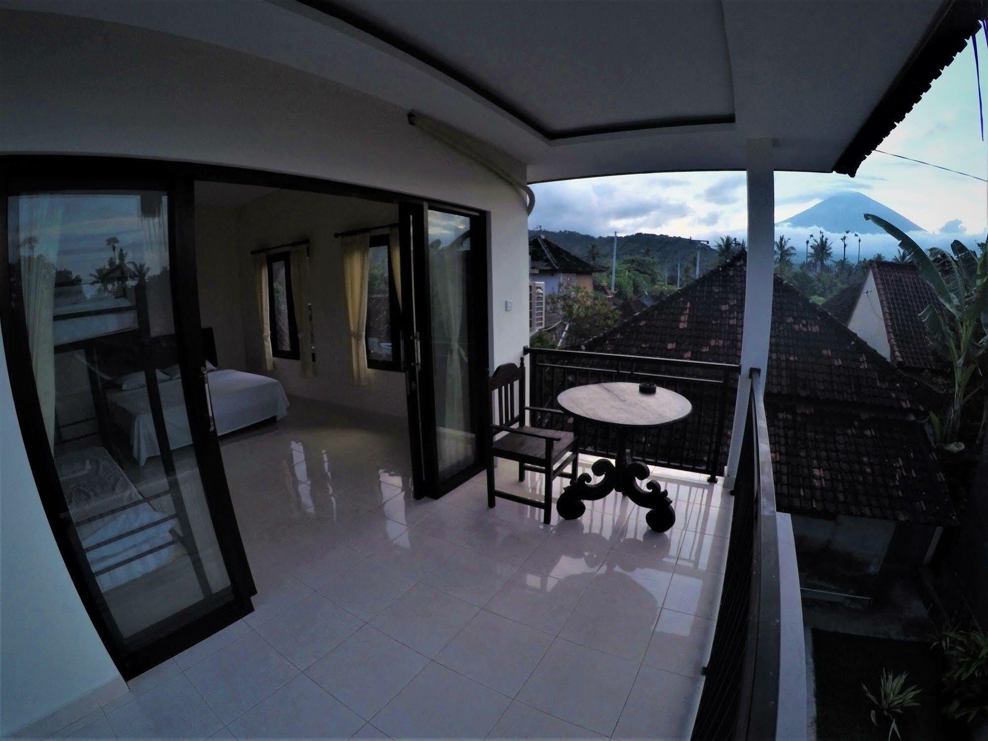 Bali Fab Dive Center Hostel Amed  Ngoại thất bức ảnh
